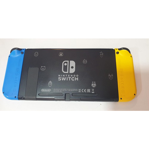 switch-v2-fortnite-edition3